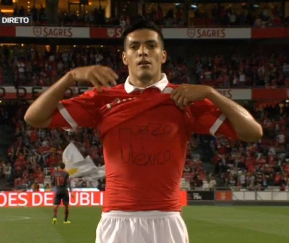 Raul_Jimenez9 tweet picture