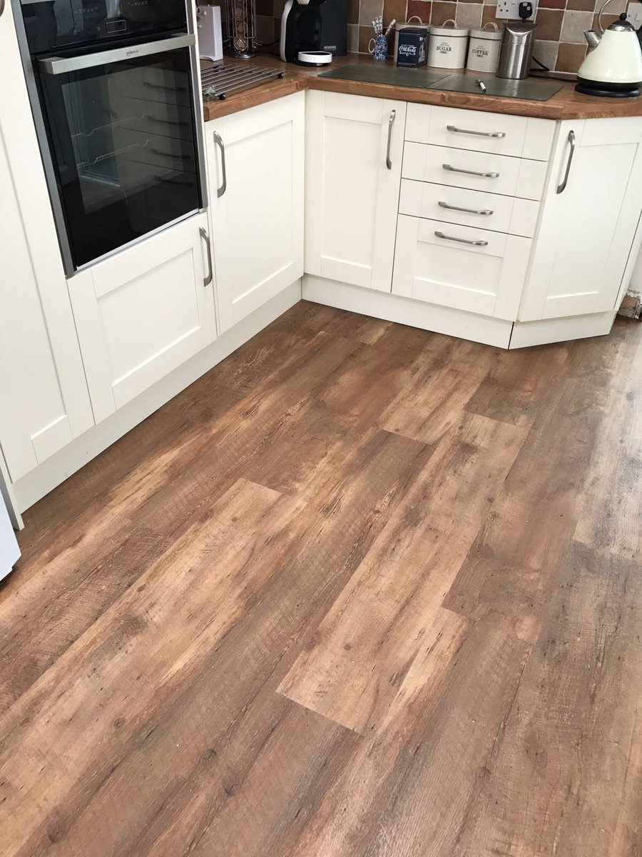 adamdw1974's tweet photo. Another beautiful example of Tarkett iD 30 Essentials. This coloir is Primary Pine..@TarkettUK @GroupTarkett https://t.co/6QrW5lxYCD