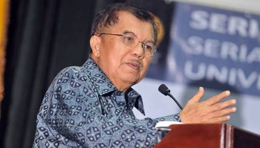 radarbangsa_com's tweet photo. Wapres JK Paparkan Konsep Kemaritiman di PBB #ForumPBB #Indonesia #Kemaritiman https://t.co/A6KQ4sY4nR https://t.co/DRQEG0u6lL