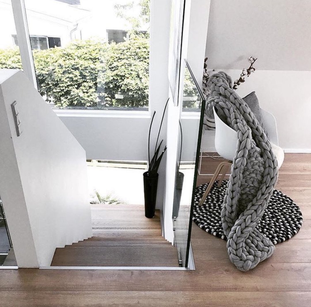 cashmerebeachCA's tweet photo. Hozz Pro, Chunky Knits 🏘 https://t.co/hkvQr22ZZp #customdesign #luxuryhome #hozz #interiordesign https://t.co/8h0yi4h5hl