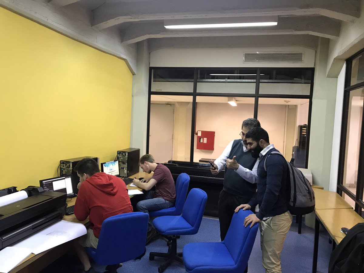 TransporteUca's tweet photo. Recopilando informacion sobre intersecciones en la Ciudad de Buenos Aires https://t.co/7ZlzuyRnKf