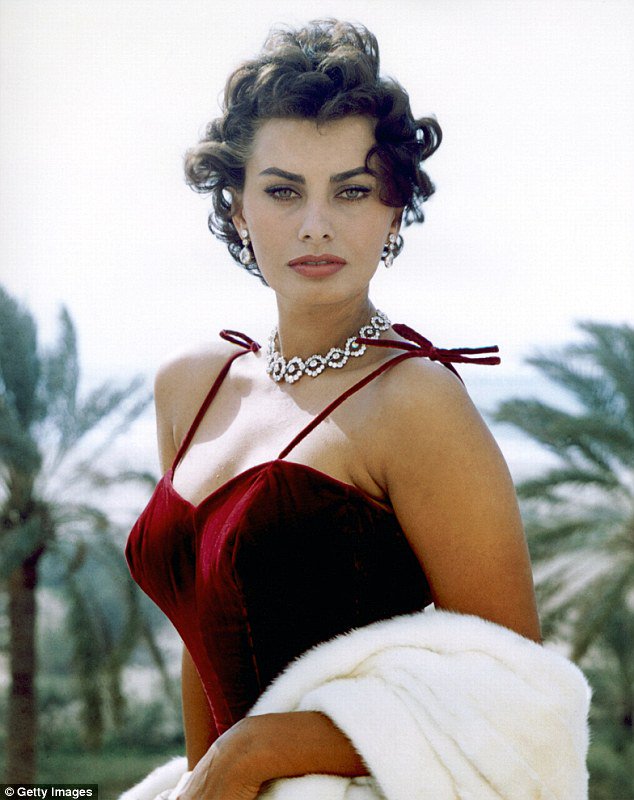 Happy birthday to Sophia Loren, born in Rome in 1934! 