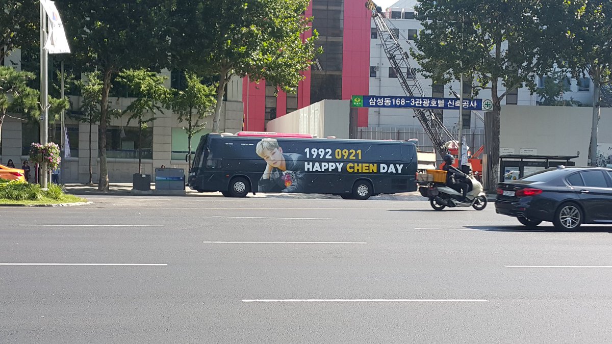 ellabue56's tweet photo. 첸버스 넘 이뻐요 ㅠㅠ @chendayunion https://t.co/AFtWZZNSO6