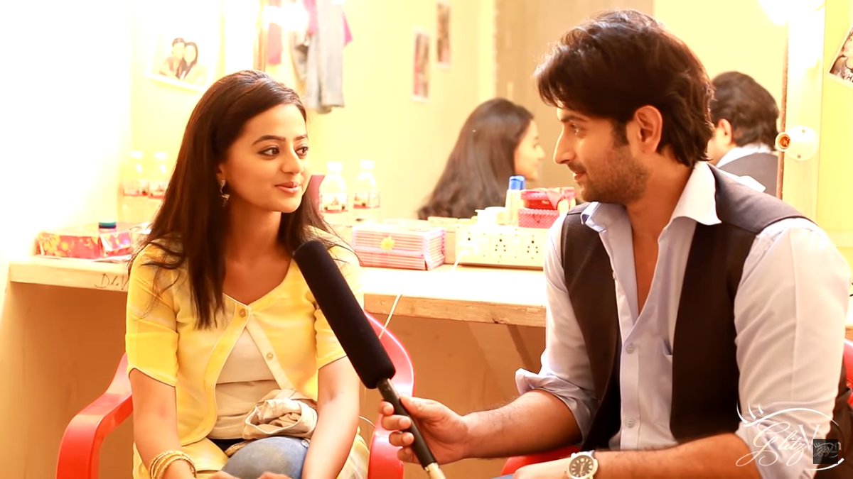 DevDaanFC's tweet photo. Last IV of our #HeDit😌
Their message to each other was so sweet🤗
U guys made us happy by mentioning abt ur fans❤️
Good Luck #Helly #Mudit 😘 https://t.co/36iFklNxtl