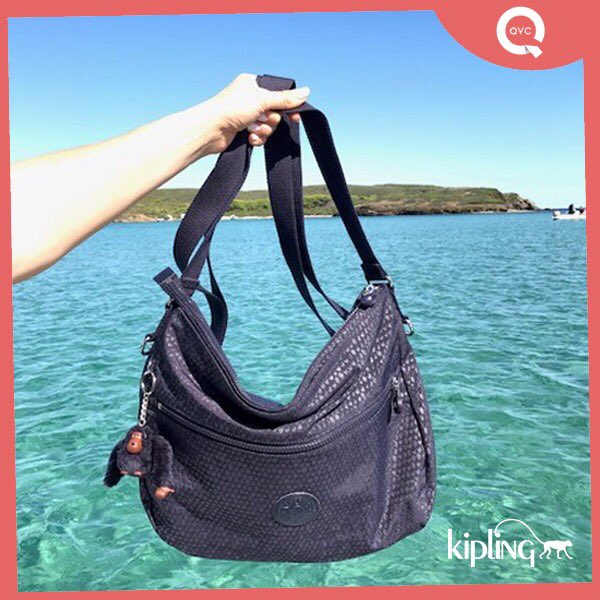 MarieFrancoise7's tweet photo. #purplescale #colour #travelwithkipling #qvctsv #kiplingbags @simonbiagi @qvcuk https://t.co/uQ6KU25QxD