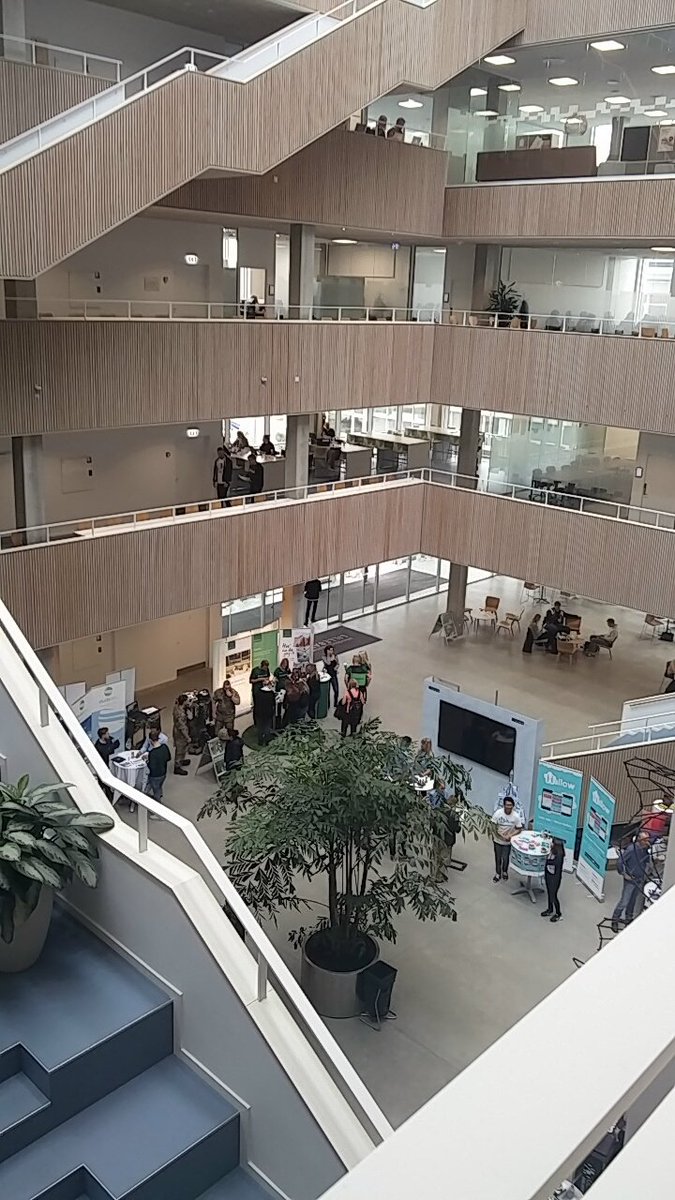 kevingoenge's tweet photo. Starter dagen m. @InaJakobine og engagerede studerende på EA Lillebælt til infomøde om @akkreditering og stud.involvering https://t.co/IU5f0oFPFO
