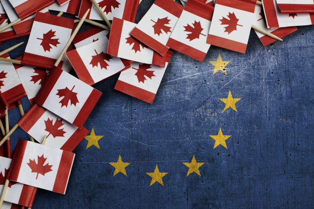milieudefensie's tweet photo. Koken we vanaf vandaag, nu CETA vervroegd in werking treedt,  Canadese kiloknallers op Canadees schaliegas? https://t.co/gfK5LBKKFS https://t.co/4Ahvq4lbNR