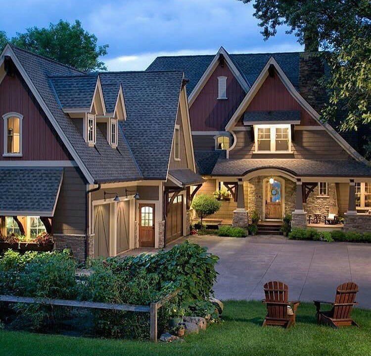 Home exterior on point 🏡
