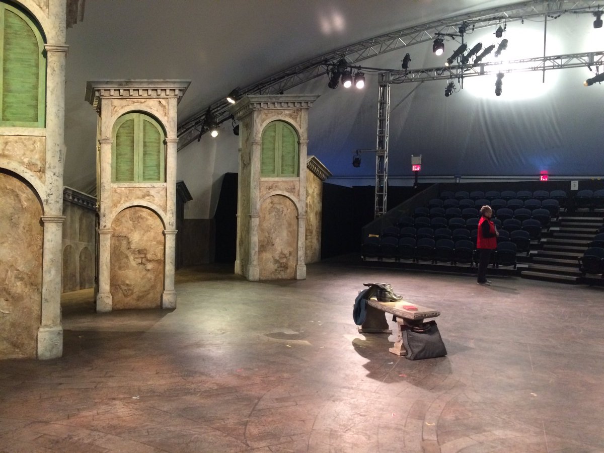 phillipstea's tweet photo. Closing night of The Two Gentlemen of Verona at @bardonthebeach! #twogentlemen ❤️🎭❤️ https://t.co/TupRWBCBeM