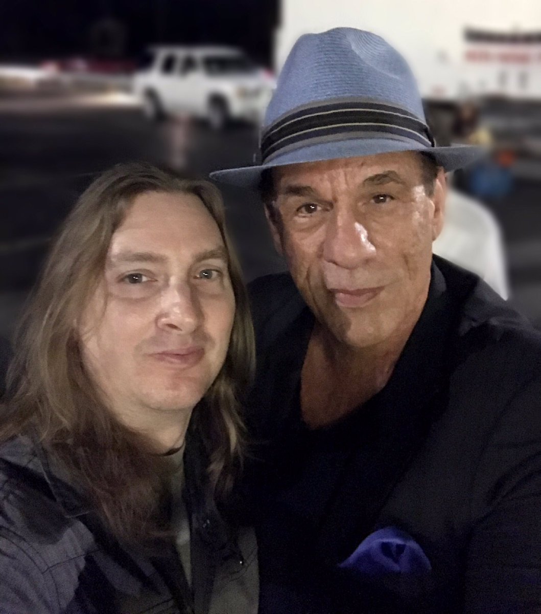 JayNeubauer's tweet photo. Pretty cool meeting Robert Davi today...@RobertJohnDavi #robertdavi #davisway https://t.co/mShk1Umz4M