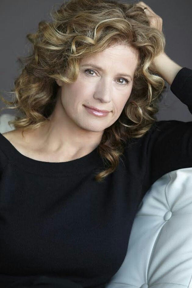 Happy birthday to Nancy Travis! The voice of Darci Mason on Superman.
Born: September 21, 1961 