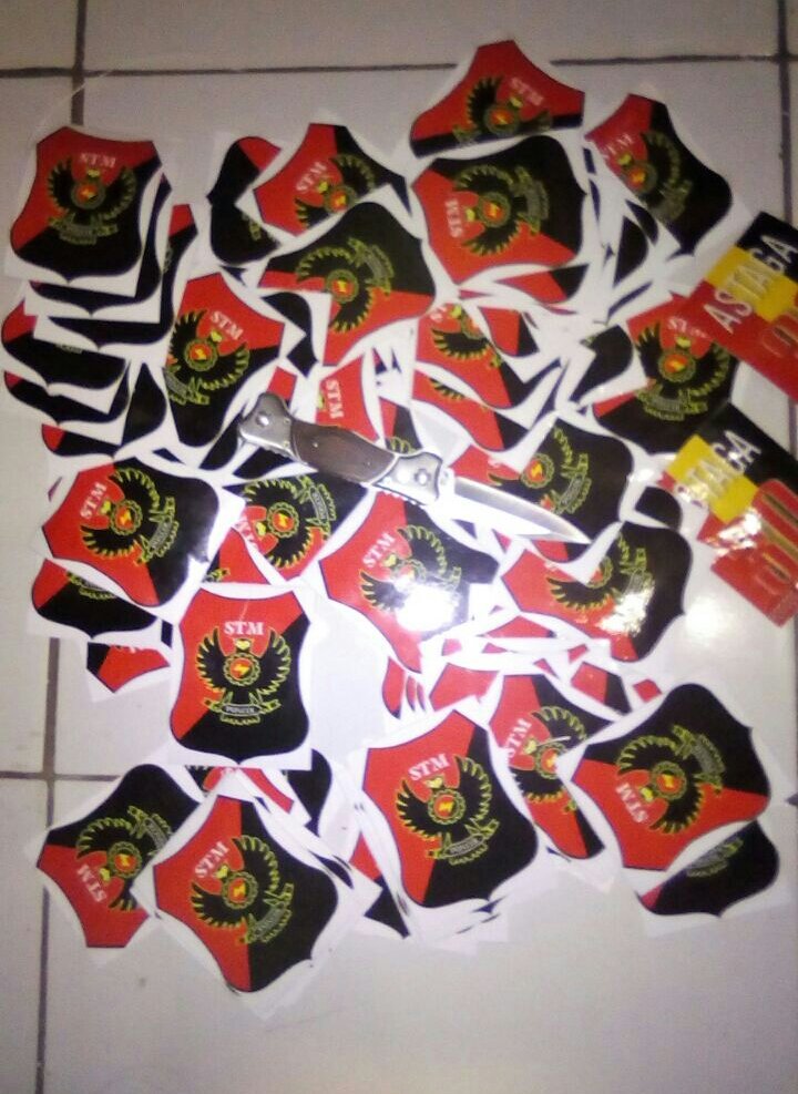 RAYON SENEN RAYA tweet media