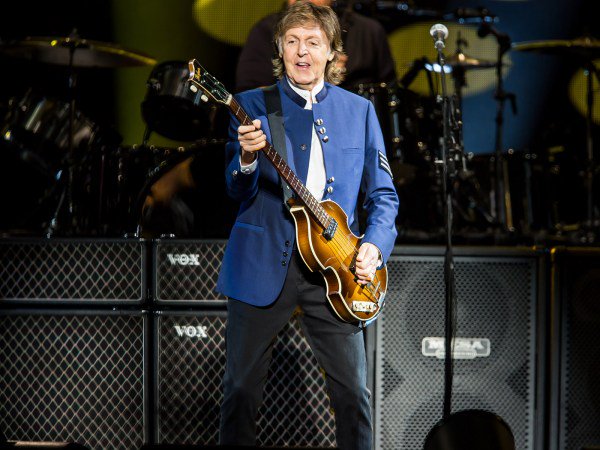 Paul McCartney sang happy birthday to Jimmy Fallon at Barclays pics, video  