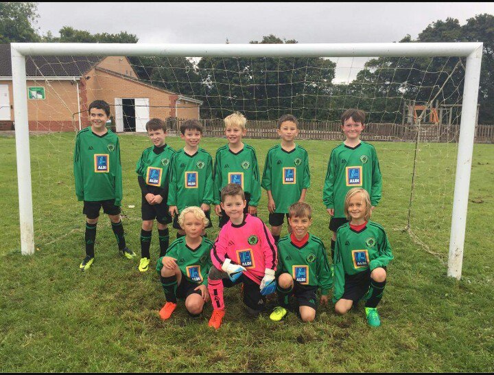 Thank you <a href="/AldiUK/">Aldi Stores UK</a> look at the happy faces thanks to your sponsorship. #aldi #Football #thankyou