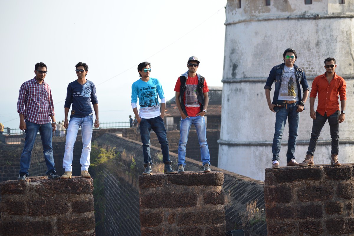 JackkoStyle's tweet image. #JackoStyle #friendship #Style #FashionIsLife_ #Goa #India #Indians #FortWorth  #funwithfriends #Action #adventure #actors #Singer #Masti