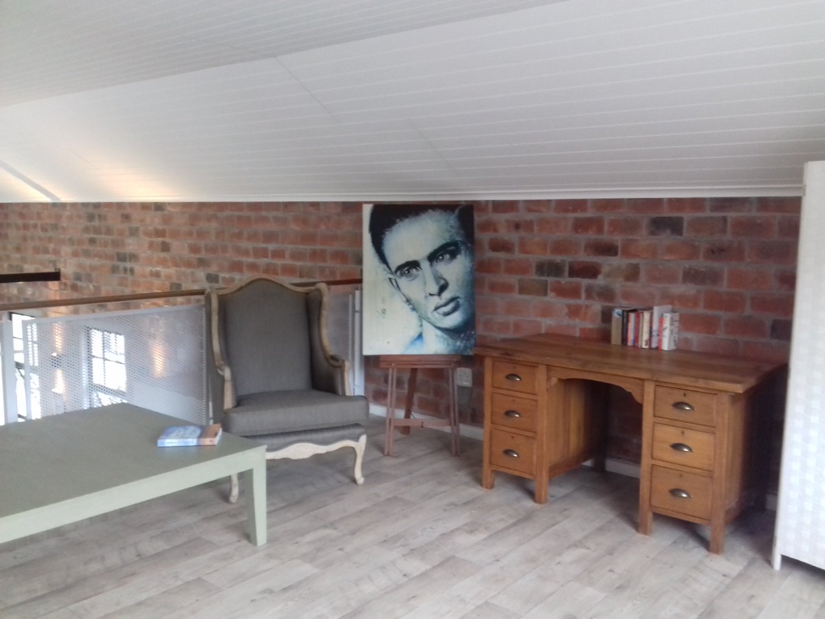 MarykeRoberts tweet media