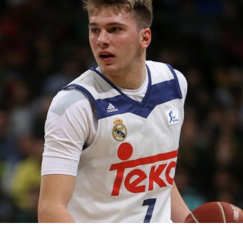 TipDuncan21's tweet photo. SUPERCOPA: REAL MADRID.... pretemporada corta, con falta de jugadores, sin Llull..  favoritos???????
#SUPERCOPA https://t.co/X3B9c9LDds