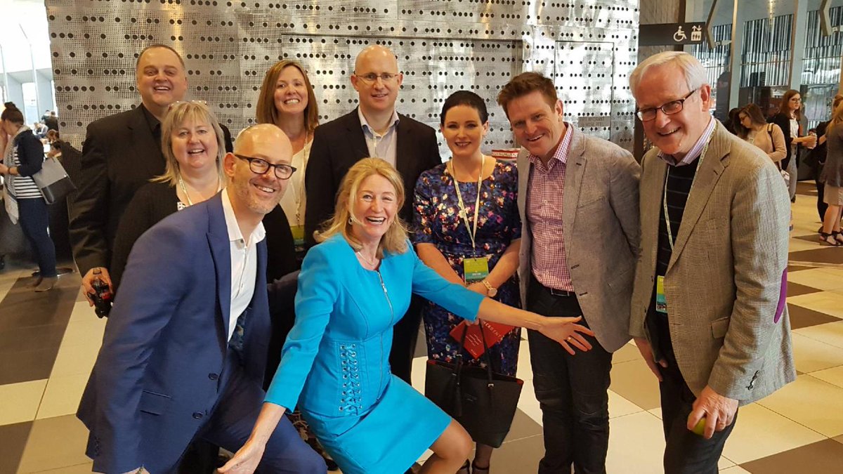 Conference_Mgr's tweet photo. What a day #fol2017 Thanks @lisaspeaks2u @_stephenjohnson @DanGregoryTII @DarrenFleming @peter_baines ... feeling very inspired! And short😁 https://t.co/3yR06Ie8rL