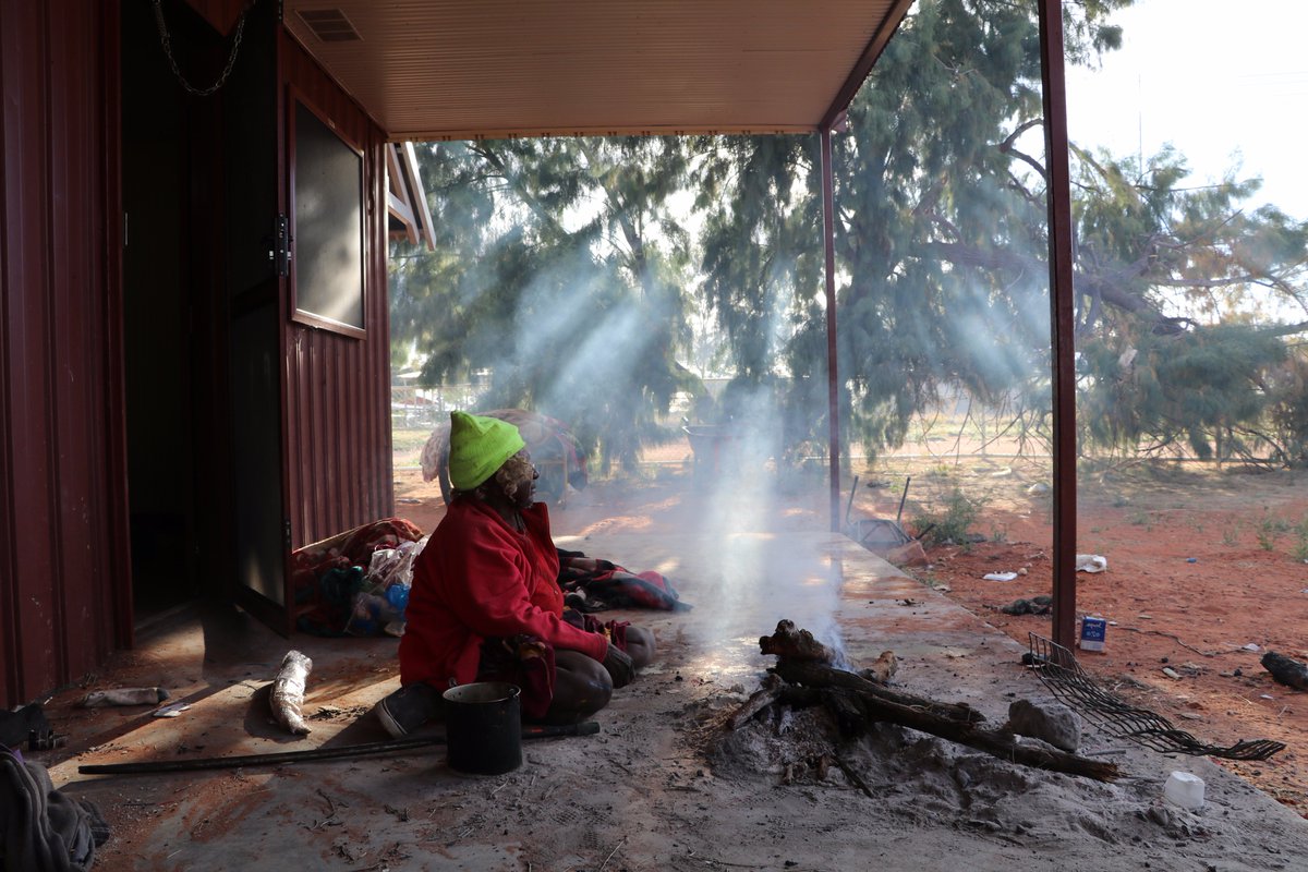 NGURRA: Home in the Ngaanyatjarra Lands artnewsportal.com/art-news/ngurr… #myngurra @samuseum https://t.co/jBW70ooOXw