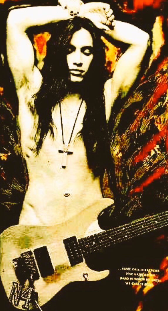 Happy Birthday 
Nuno Bettencourt    