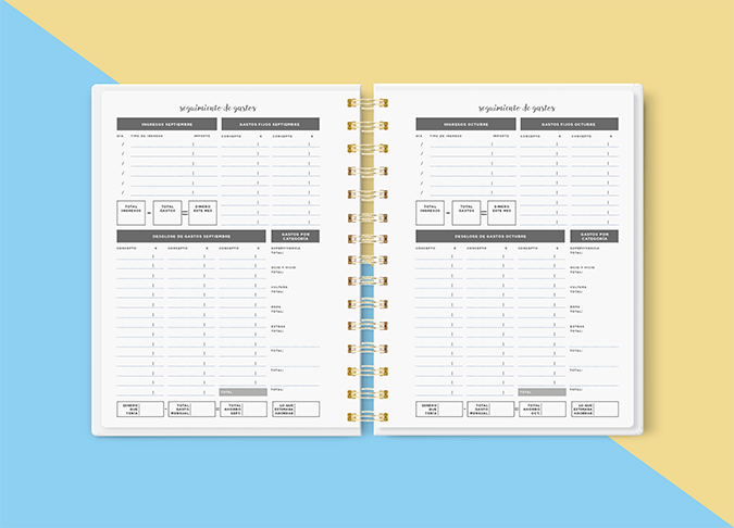 carmen__meyers's tweet photo. He alucinado un pocomucho con la acogida que ha tenido la agenda permanente personalizable. ¿Sabes que solo vale 1€? https://t.co/DRtVAQ8Lxt https://t.co/Ci2QF2k9Az
