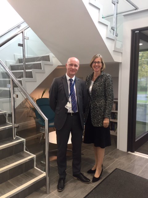 It was a pleasure to welcome <a href="/SNewtonUK/">Sarah Newton</a> into our ROCU yesterday, to discuss the strategies in tackling organised crime.
