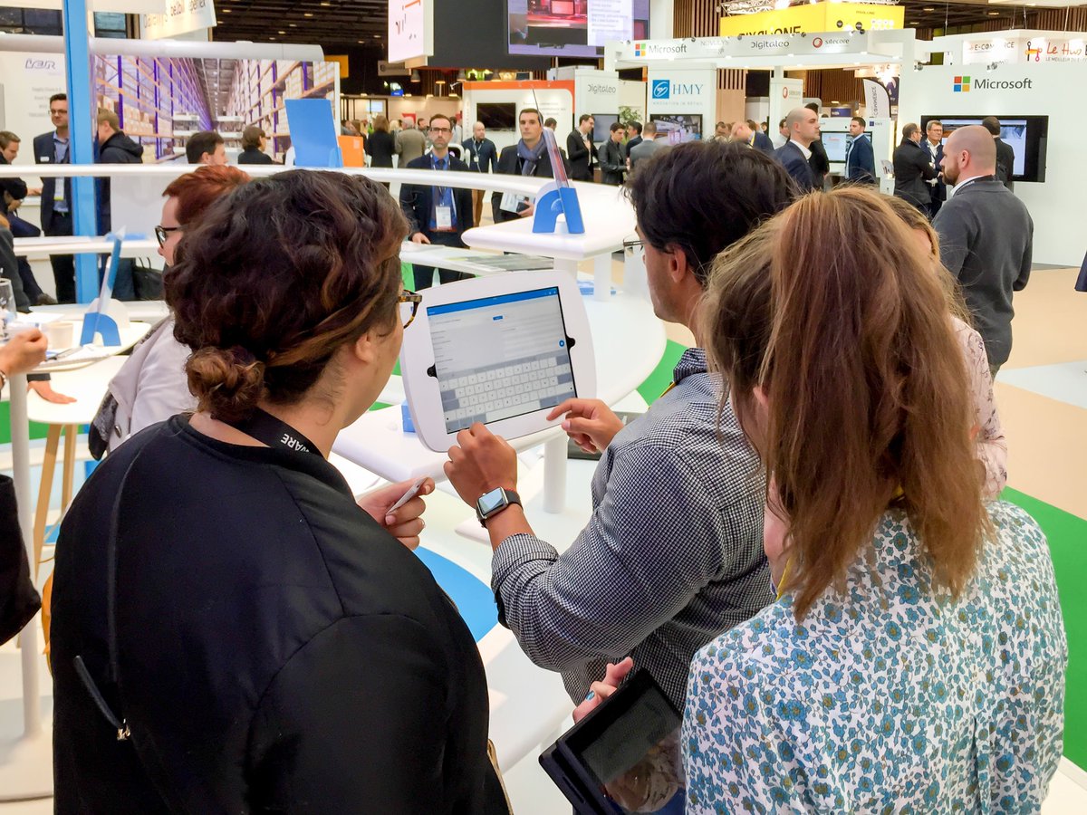puzzle_system's tweet photo. Solution NessContact en place pour #LaPoste au #ParisRetailWeek ! Collecte infos sur contacts, visualisation docs et transmission par mail. https://t.co/JcWcW4Yv0e