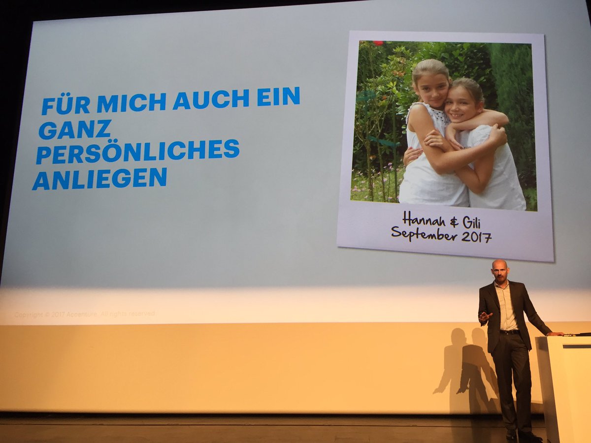 <a href="/ising_jan/">Jan Ising</a> gibt eine mögliche Antwort, wie wir Männer für #Diversity gewinnen können: "eine bessere Arbeitswelt für meine Töchter" #bmwwelt