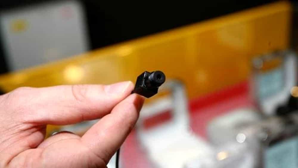 zazoomblog's tweet image. Microcamera per spiare le colleghe nel bagno dellufficio operaio rischia grosso #Microcamera #per #spiare #le ... dlvr.it/PpSCx6