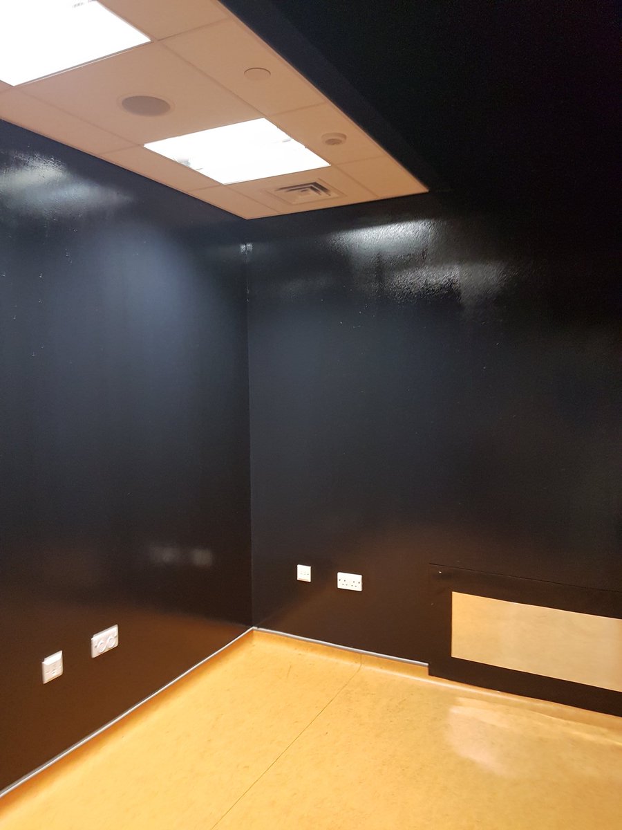 Williams_decor's tweet photo. Using @duluxuk @DuluxDecCentre armstead acrylic durable eggshell for a tough durable finish in this soon to be sensory room #autism #sensory https://t.co/XYDpykbcR2