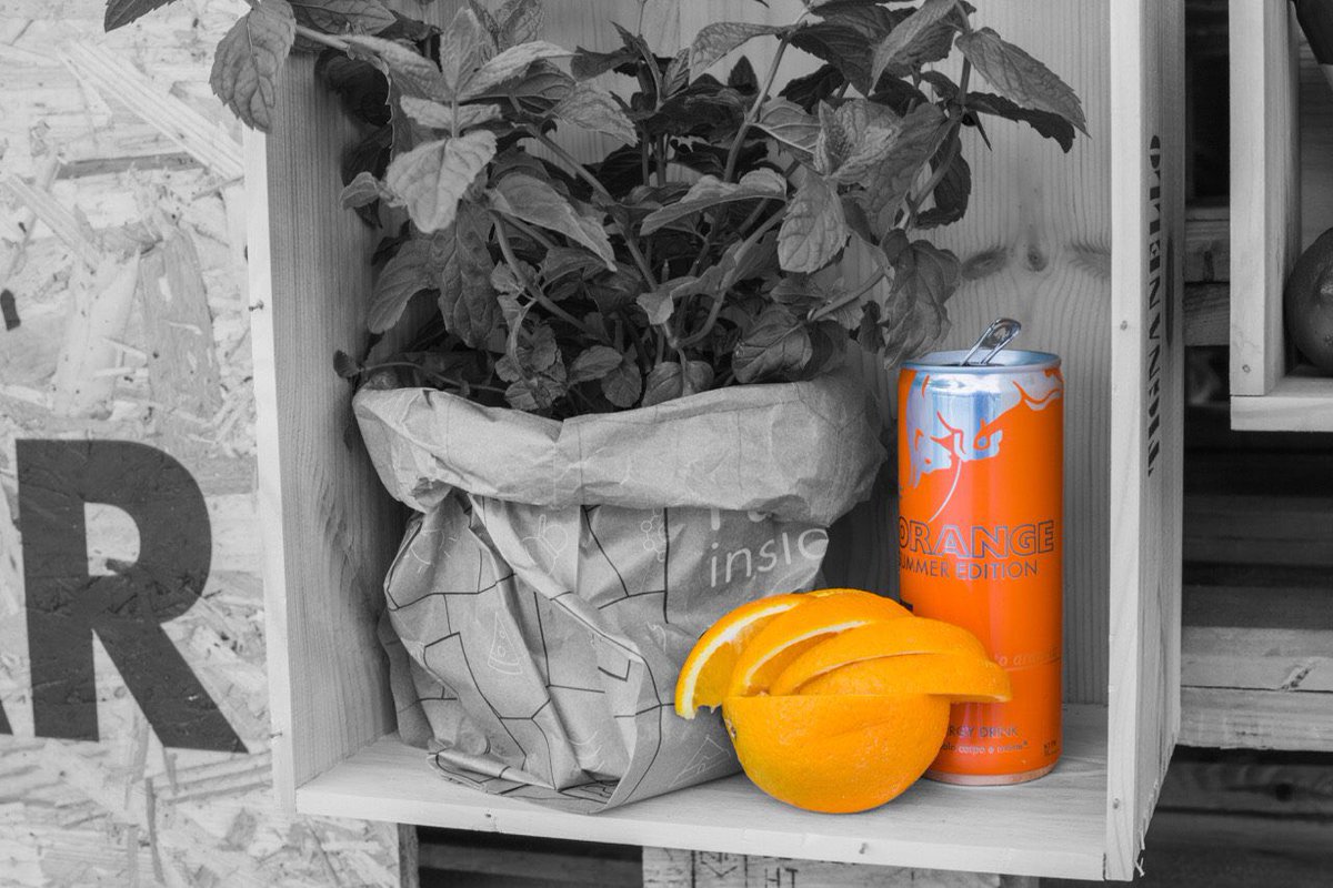 GiorgioIannelli's tweet photo. #SpinTheCan #GivesYouWings #TiMetteLeAli #RedBull #RedBullItalia #RedBullEditions #YellowEdition #LimeEdition #RedEdition #OrangeEdition https://t.co/vIFcMeG9LD