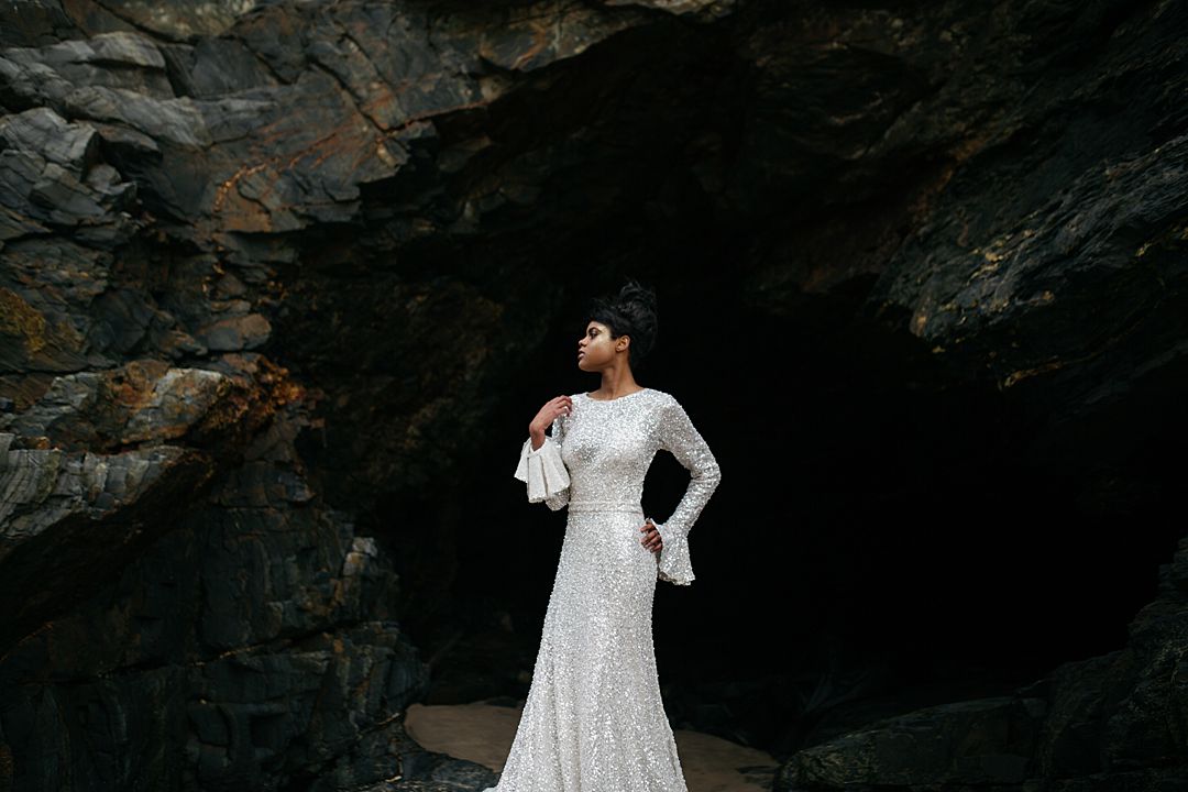 festivalbrides's tweet photo. Love is an escapism ❤️ A stunning ethereal bridal shoot from @BrideOrchid on the blog: https://t.co/O2FAXf9m2v https://t.co/HJgNCAax4o