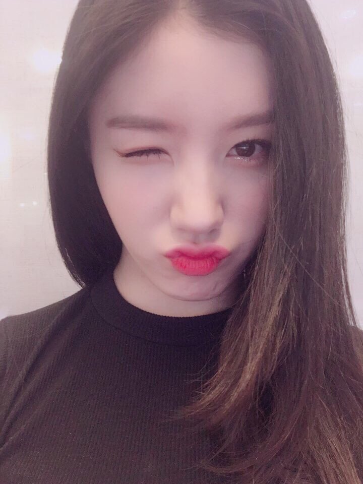 xoxo_pristin_'s tweet photo. 99(00)🚺

PRISTIN垢作りました🤙🏻

シヨンペン✌🏻️

ペン歴くそ浅いですが仲良くしてください😣😣

#HIghと猛烈に絡みたくて仕方ないのでHIghがRTしてくれたらフォローしますのでこれを見たHIghは是非RTして拡散してください https://t.co/5ybRlIBQMR