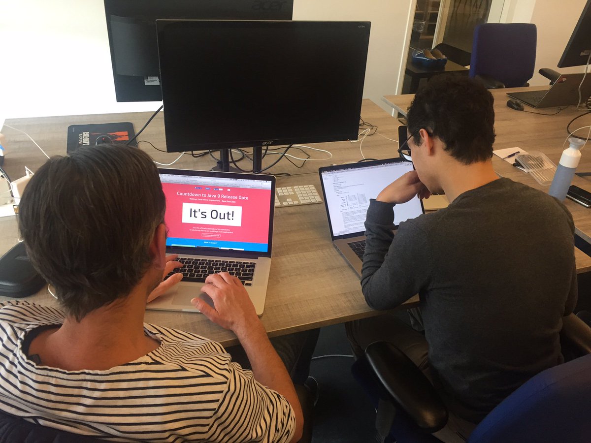 codecentric_nl's tweet image. De voorbereiding voor onze twee innovatiedagen in de Ardennen zijn gestart. #devthursday #innovatie #fun #innovatietijd #deleukstewerkgever