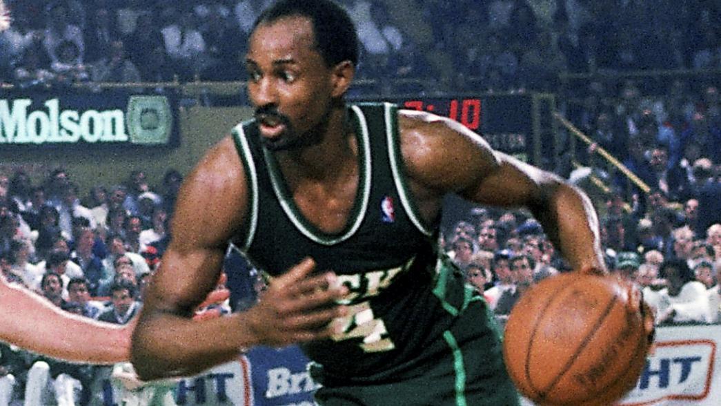 Happy 60th birthday to five-time All-Star and legend Sidney Moncrief!

MORE:  