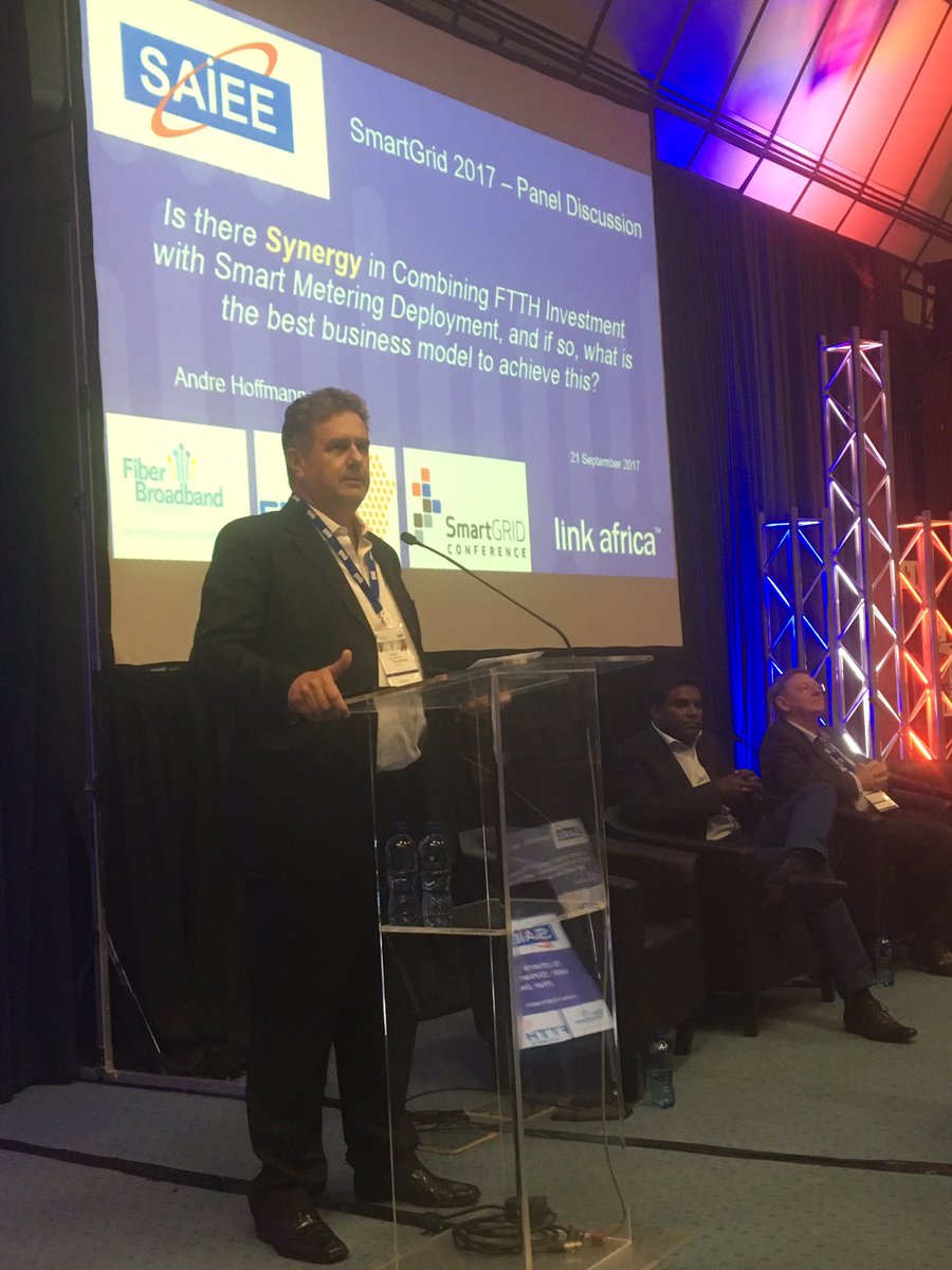 SAIEE_CGC's tweet photo. #SmartGrid2017 Andre Hoffman, @vinexa, leading the panel discussion on investment #Synergy for #FTTH and #SmartMetering for the #SmartCity https://t.co/xS4rS4TAfw