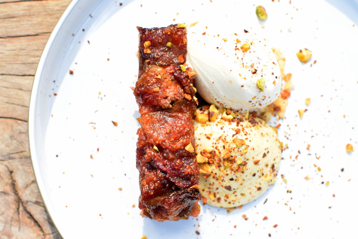 Krokante vijgentaart met espuma van pistache. #recept nu op de #blog: kriskookt.be/krokante-vijge…
