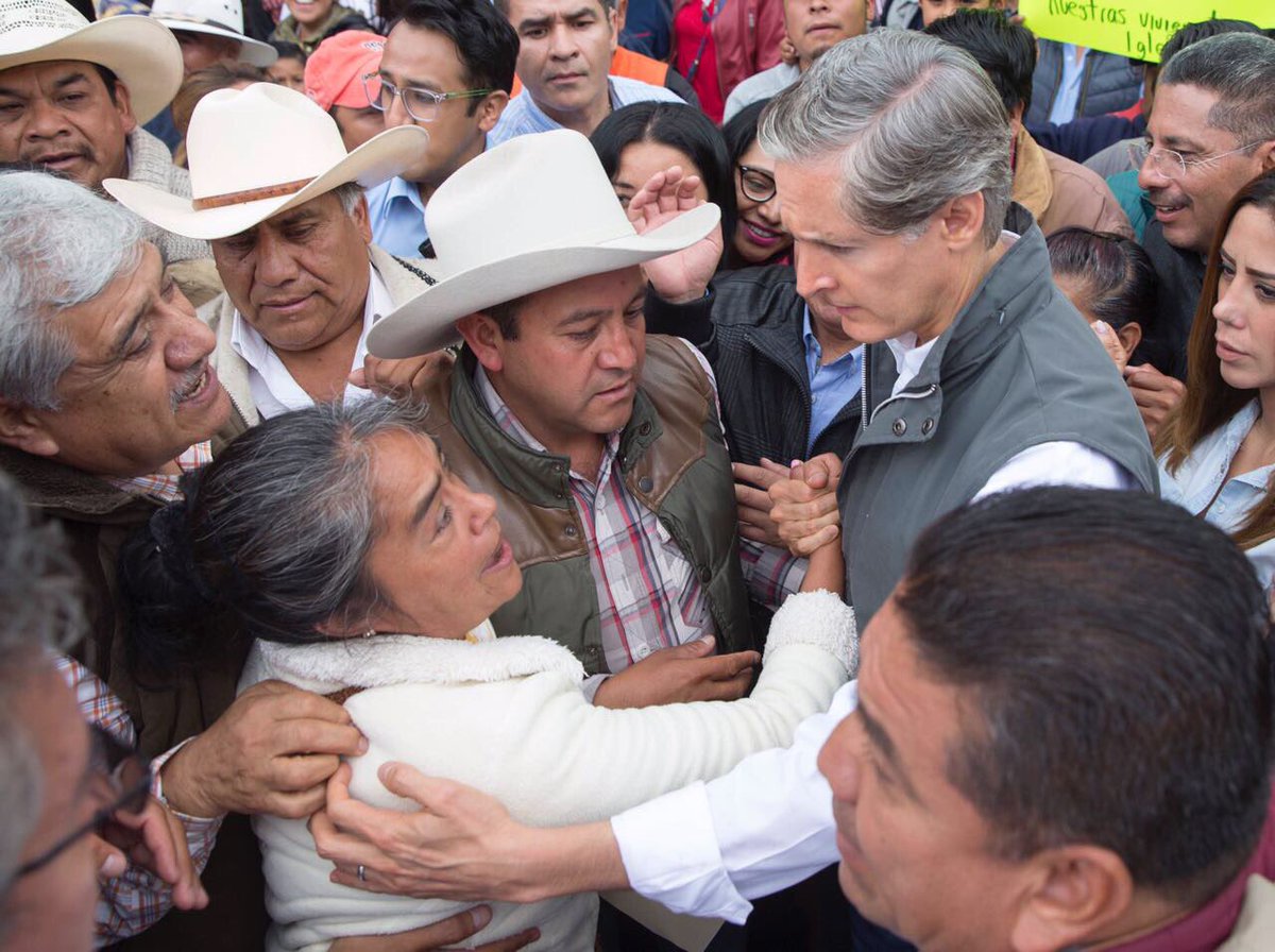 alfredodelmazo's tweet photo. Voy a continuar recorriendo el Estado para supervisar y apoyar personalmente a los afectados por el sismo. https://t.co/A3RnycW1fM