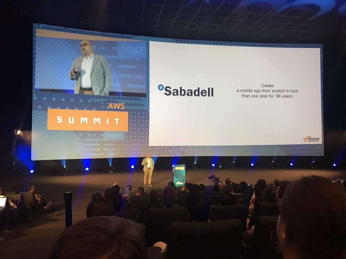 Asistimos a #AWSSummit2017!
En próximos días realizaremos un resumen de las propuestas  y cambios en la actual infraestructura como servicio