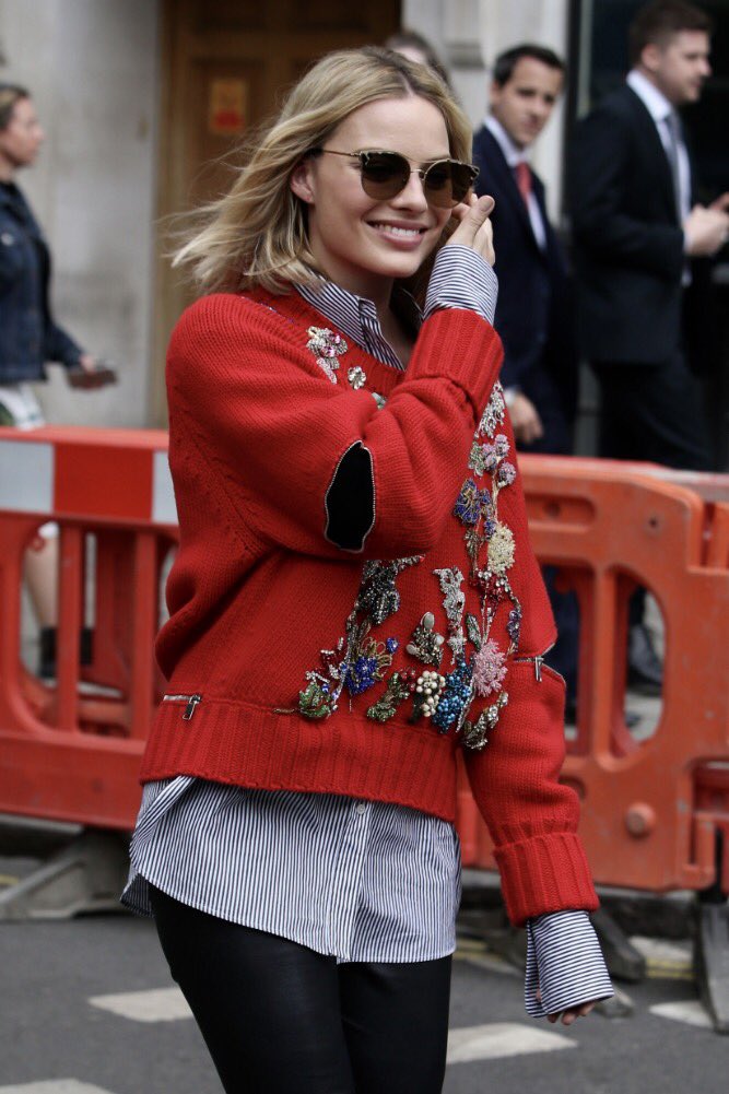 best of margot on Twitter: "NEW: Margot Robbie looking beautiful