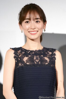 しーちゃん 婚活中 En Twitter この前 美容院に行ったとき 前髪切ってもらったんだけど 泉里香みたいな幅広にしてもらったのに 出来上がったら芦田愛菜だったww でもね 今日 まことちゃんみたいな前髪だね って言われたよ ぐわしっ