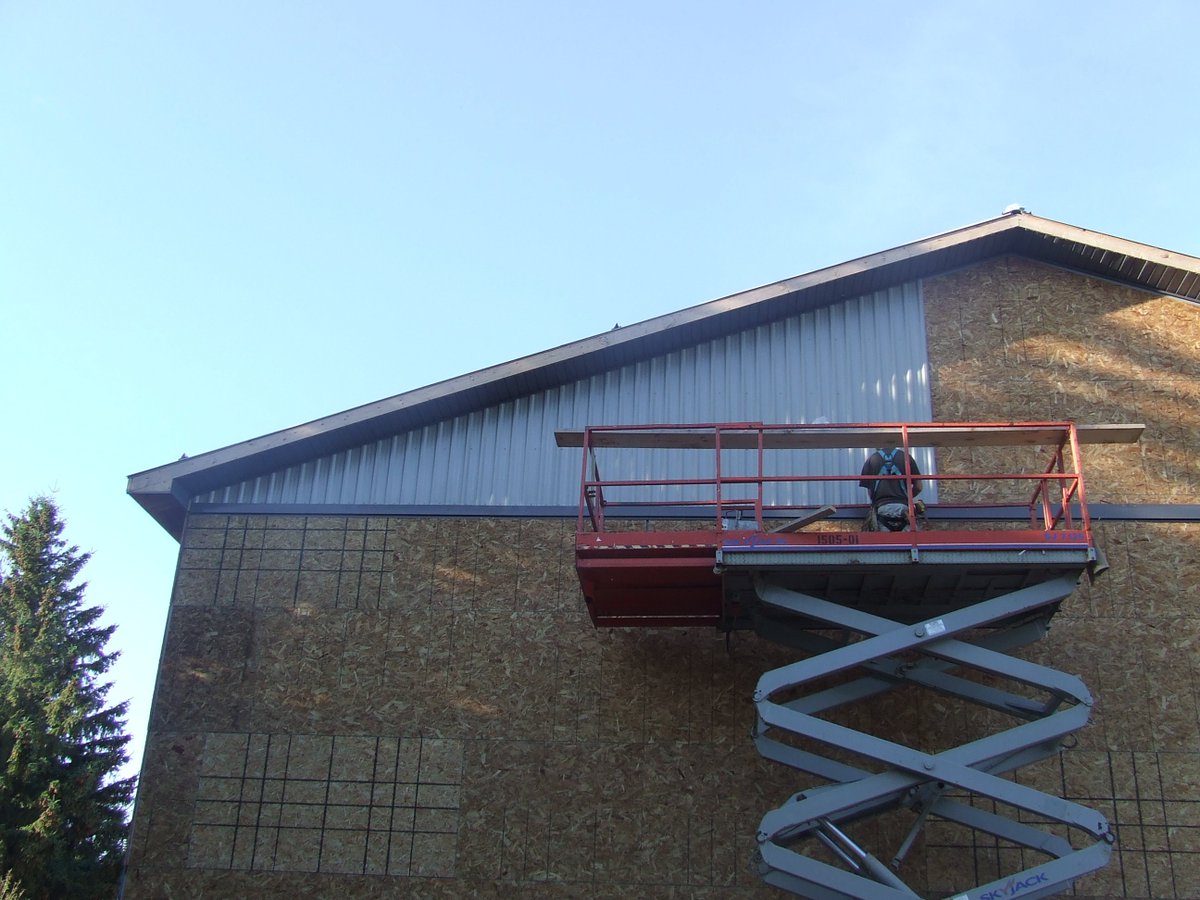 northperthfd's tweet photo. Interior framing is complete and crews have started the exterior steel sheeting at the Monkton Fire Station #NPFD https://t.co/tQARXgNTvk