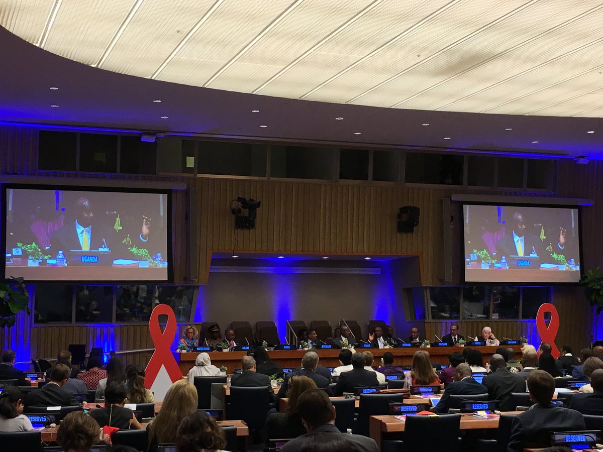 ICAP_ColumbiaU's tweet photo. @UNAIDS @PEPFAR and African Heads of State highlight #PHIA data and #HIVprogress toward 90-90-90 targets at @UN #generalassembly. https://t.co/G0c5n6Weyp