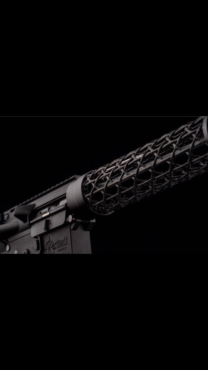 Fostech_Arms's tweet photo. When you make the lightest AR in the world, and @dustinkessler takes amazing photos, sparks fly 🔥#fostech #fostechraptor https://t.co/kLOxazs1Tc