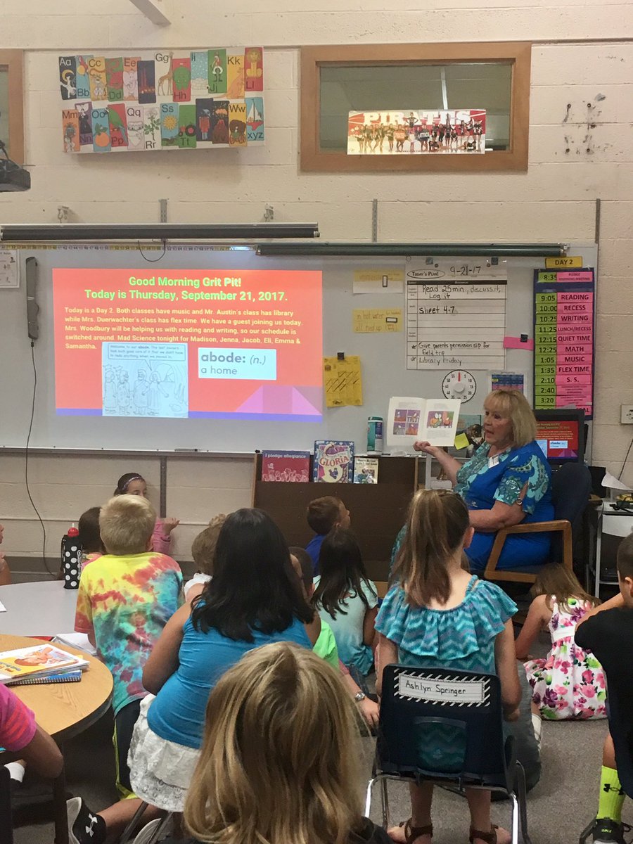 NanaAnnaD3w3y's tweet photo. Thank you Deb Woodbury for joining the Grit Pit for reading & writing today! #PLEPride #GritPit #PewaukeeProud https://t.co/vTJoKo4kcS