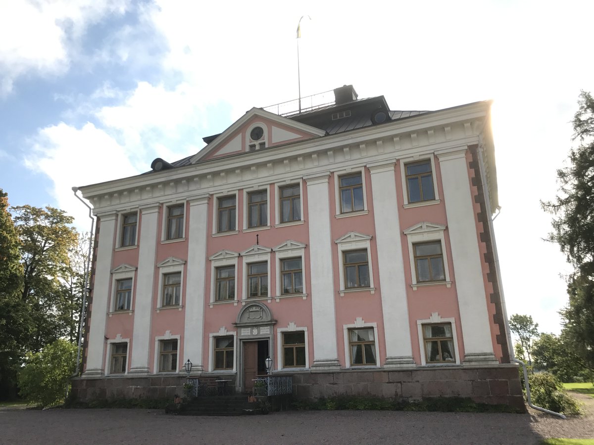 .<a href="/SveAmbFI/">SverigesAmbassadiFI</a> laajentaa horisonttiaan, hienotvierailut Suur-Sarvilahden &amp; Malmgårdin kartanoissa sekä<a href="/MalmgardBrewery/">Malmgård Brewery 🍺</a>’ssa &amp; Degerby Gillessä