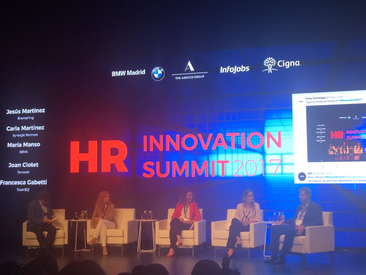 Hubtalent's tweet photo. Hablando sobre #DataAnalytics en el #HRInnovation2017 https://t.co/lK2qqaimzW