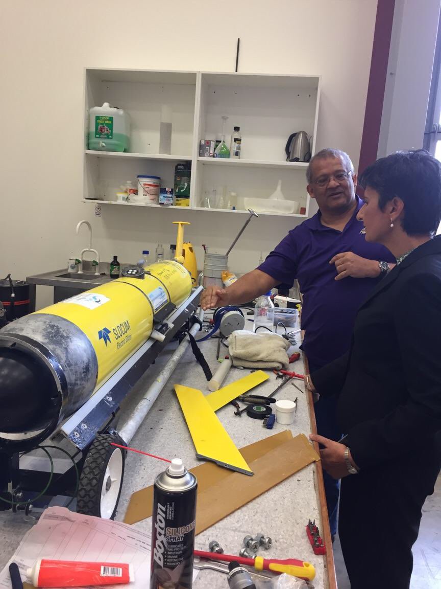 AusHCIndia's tweet photo. World's biggest geotech centrifuge! Deep water gliders to collect data in Indian Ocean. The many wonders at #IOMRC in #Perth https://t.co/0V8uookZnU