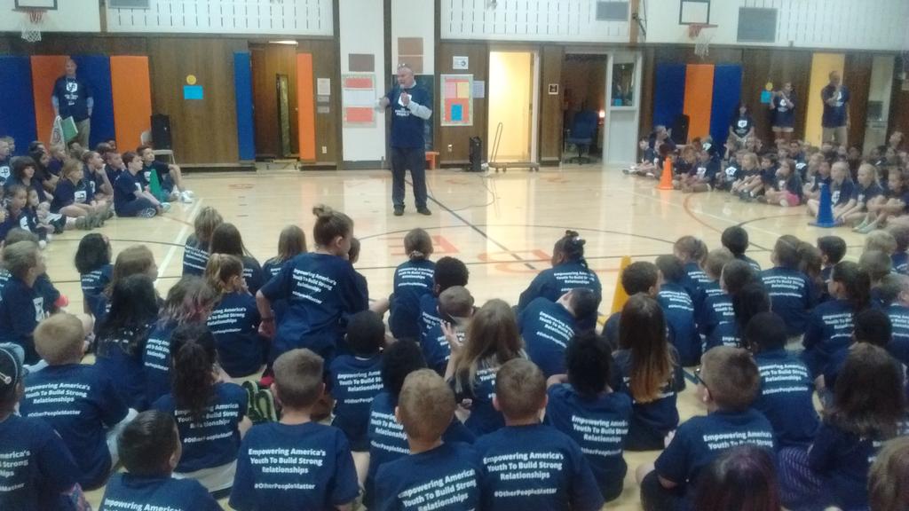 MrsValvo's tweet photo. Awesome Positivity assembly! #OtherPeopleMatter https://t.co/uPsUwFmRHe
