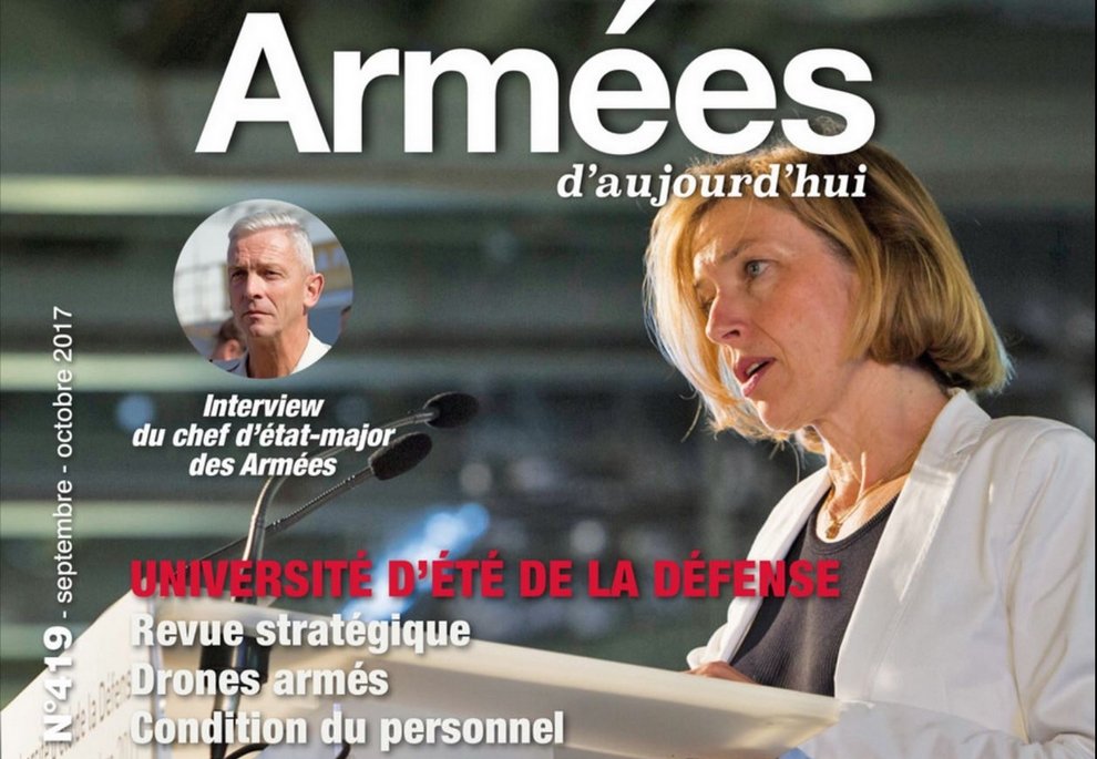 Armees_Gouv's tweet photo. #ADA n°419 en ligne : https://t.co/R2hek5llRb 📰
Sujets: @GardeNatFR, ITW du #CEMA le GAL Lecointre, grandes annonces faites à la 15e #UED... https://t.co/sy1lccz7v8